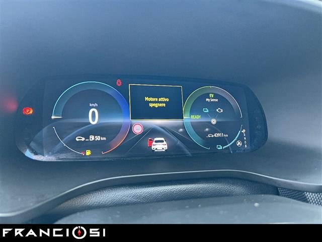 Renault Arkana techno E-Tech full hybrid 145 MY22 - foto 4 di 4
