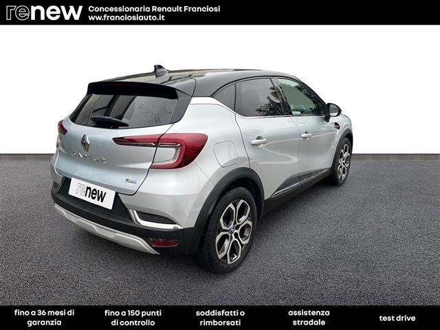 Renault Captur E-TECH Plug-In Hybrid 160 INTENS - foto 4 di 4