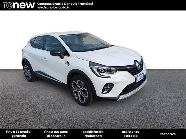 Renault Captur TCE 90 TECHNO - foto 2 di 4