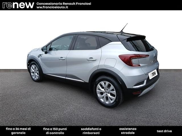 Renault Captur E-TECH Plug-In Hybrid 160 INTENS - foto 3 di 4