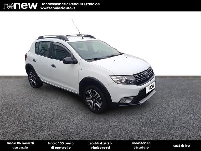 Dacia Sandero DCI 1500 95 CV Stepway WOW OLD - foto 2 di 4