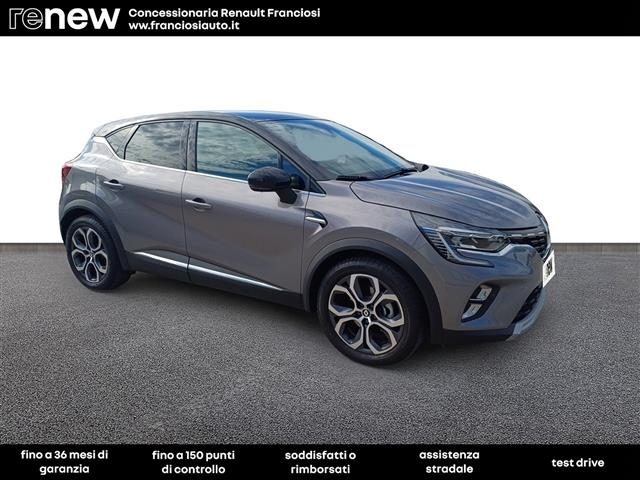 Renault Captur E-TECH Hybrid 145 FAST TRACK 2023 - foto 3 di 4