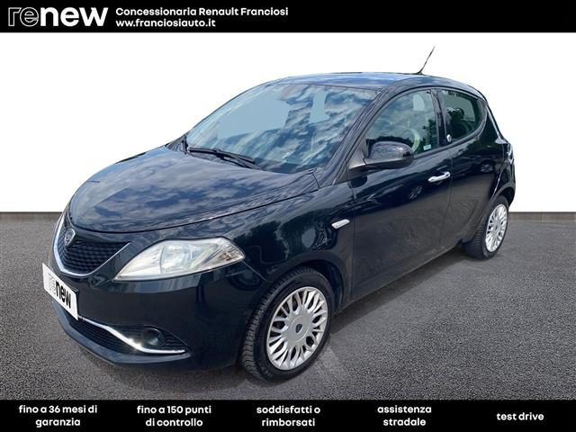 Lancia Ypsilon 5 Porte 1.2 Ecochic 69cv Gold my16 GPL - foto 3 di 4