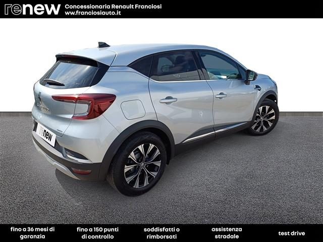 Renault Captur TCE 90 TECHNO - foto 4 di 4