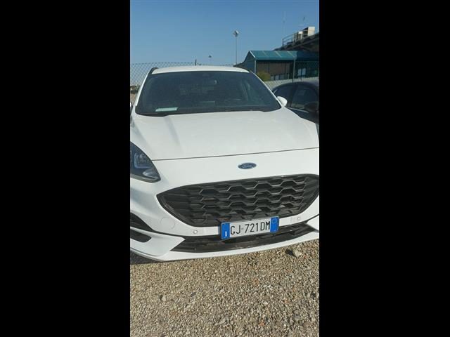 Ford Kuga 1.5 EcoBlue 120cv ST-Line X 2WD Auto - foto 3 di 4