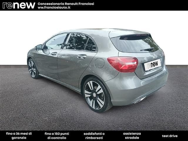 Mercedes-Benz CLA sse A 180 D Sport Auto my16 - foto 4 di 4