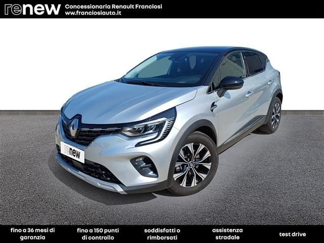 Renault Captur E-TECH Plug-In Hybrid 160 TECNO, del 2023, 32.788 km, in vendita a Mirandola (MO)