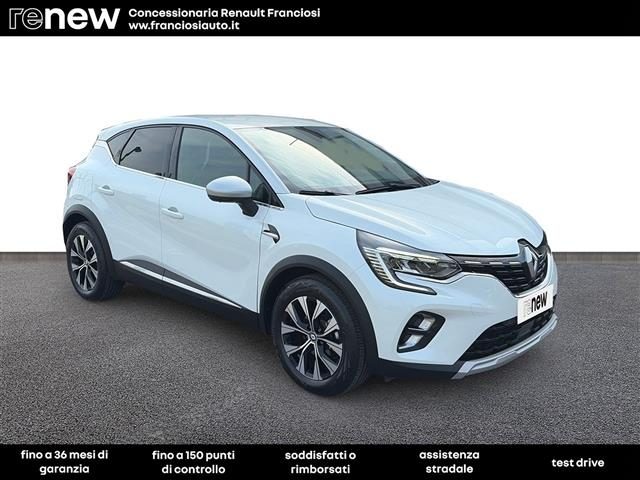 Renault Captur E-TECH Plug-In Hybrid 160 TECNO - foto 2 di 4