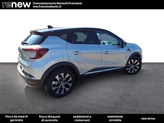 Renault Captur TCE 90 TECHNO - foto 3 di 4
