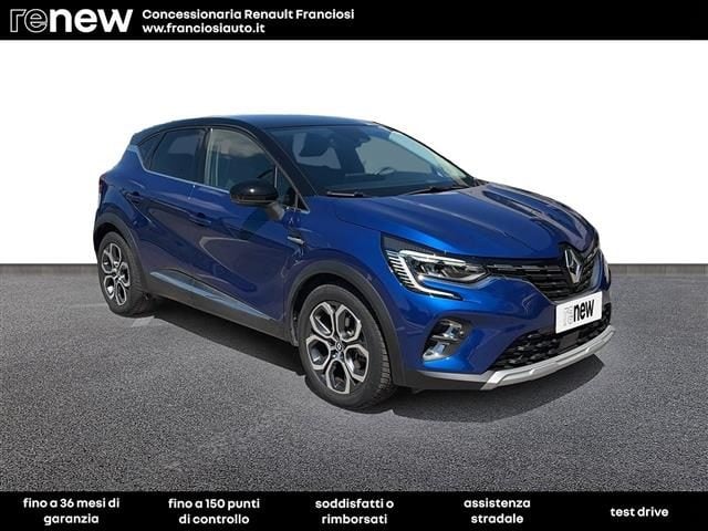Renault Captur E-TECH Hybrid 145 FAST TRACK 2023 - foto 2 di 4