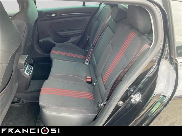 Renault Megane SPORTER E-TECH Plug-In Hybrid 160 RS LINE usato a MIRANDOLA