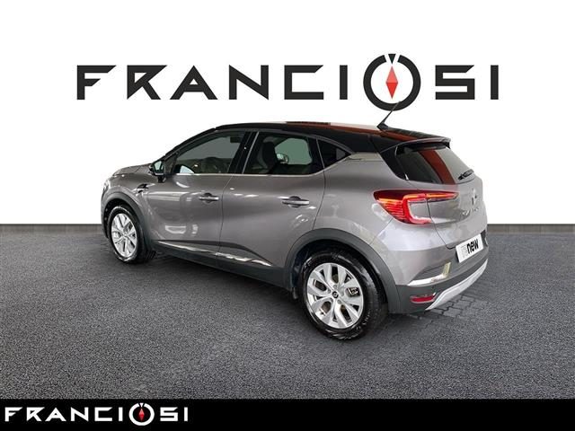 Renault Captur E-TECH Hybrid 145 INTENS - foto 4 di 4