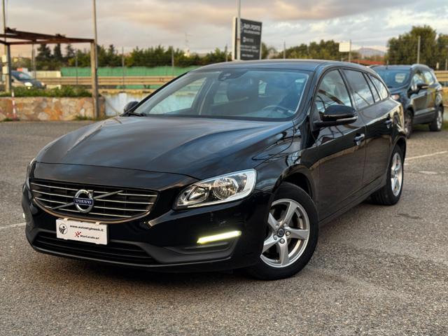 Volvo V60 D2 1.6 Powershift Kinetic usato a QUARTU SANT ELENA