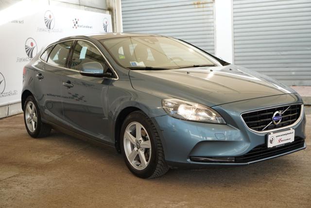 Volvo V40 D2 1.6 Kinetic - foto 4 di 4