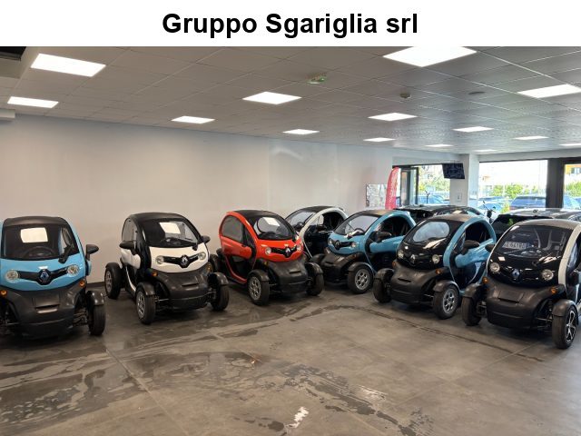 Renault Twizy 80 Intens Elettrica 125 CC usato a QUALIANO