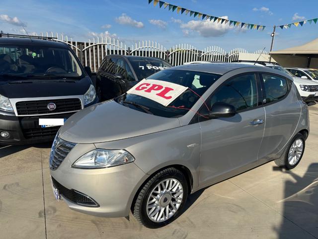 Lancia Ypsilon 1.2 69 CV 5P GPL Ecochic Gold usato a QUALIANO