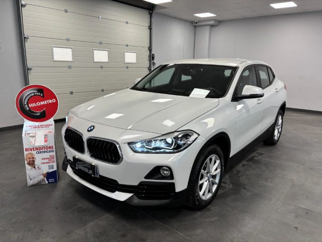 BMW X2 sDrive 18d Full Optional - foto 3 di 4