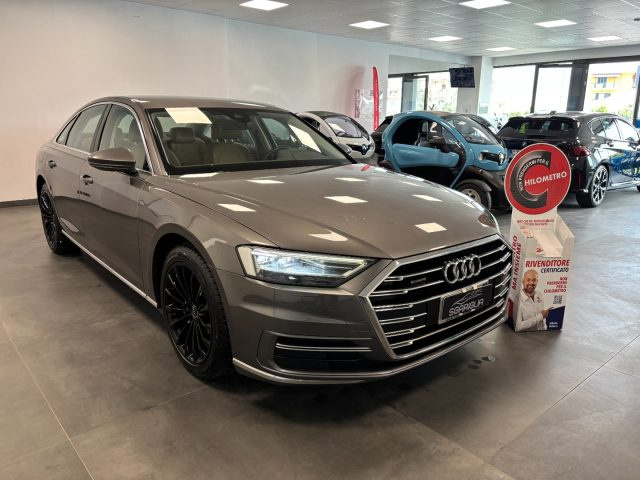 Audi A8 50 TDI 3.0 Quattro 4X4 tiptronic Strafull MHEV usato a QUALIANO