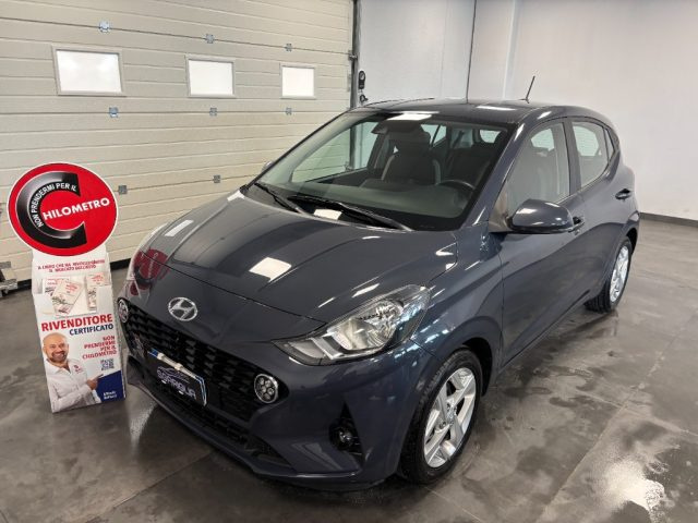Hyundai i10 1.0 Benzina Tech Full Optional - foto 3 di 4