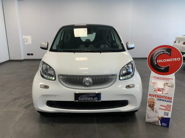 smart forTwo 1.0 twinamic Automatico Tetto Panoramico - foto 2 di 4