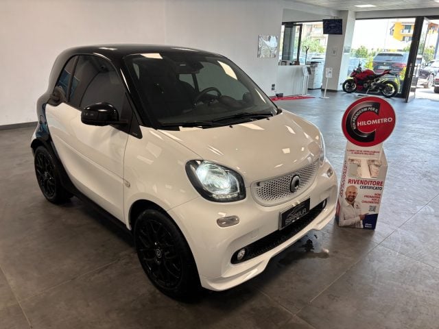 smart forTwo 1.0 twinamic Automatico Tetto Panoramico usato a QUALIANO