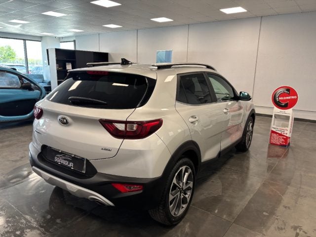 Kia Stonic 1.6 CRDi Style Full Optional - foto 4 di 4