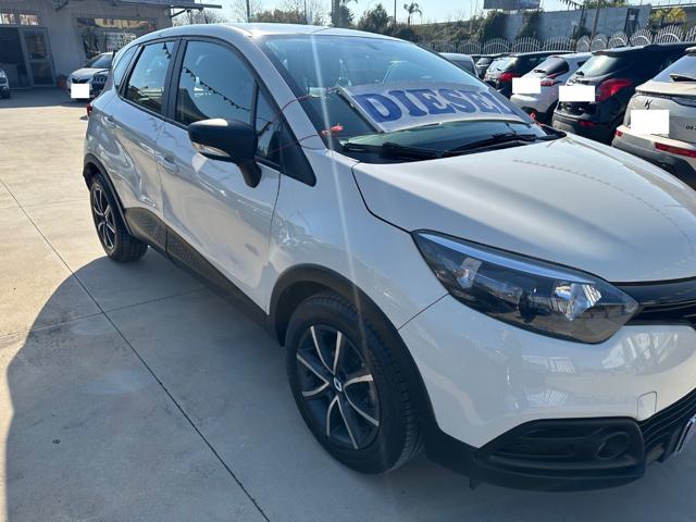 Renault Captur 1.5 dCi 8V 90 CV Start&Stop Wave - foto 4 di 4