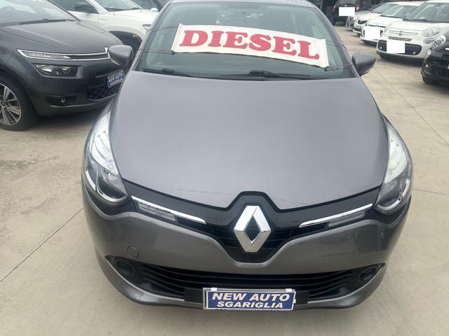 Renault Clio 1.5 dCi 8V 75CV 5 porte Costume National - foto 3 di 4