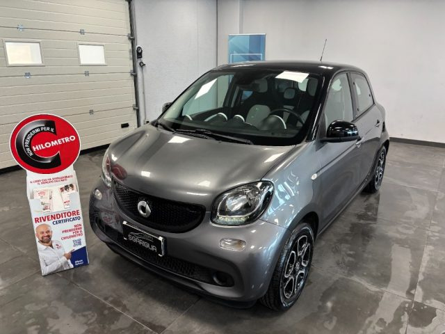 smart forFour 0.9 Benzina Passion Tetto Panoramico - foto 3 di 4