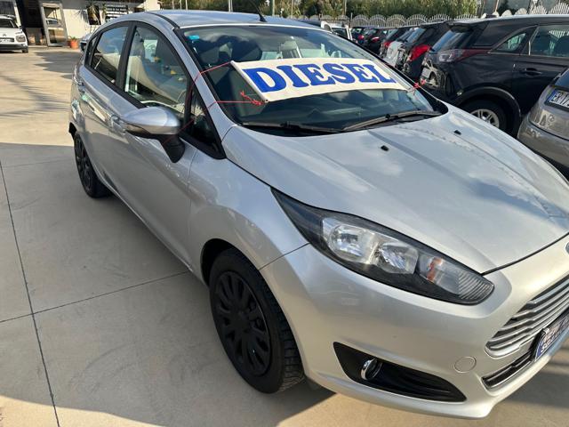 Ford Fiesta 1.5 TDCi 75CV 5 porte Business usato a QUALIANO