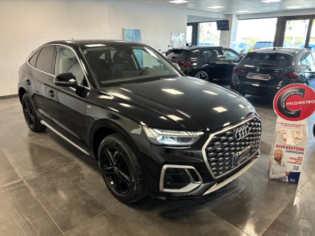 Audi Q5 SPB SPORTBACK Quattro S Line 40 TDI S tronic 4X4 usato a QUALIANO