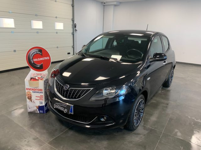 Lancia Ypsilon 1.0 Benzina Hybrid Ecochic Gold 5 Porte - foto 3 di 4