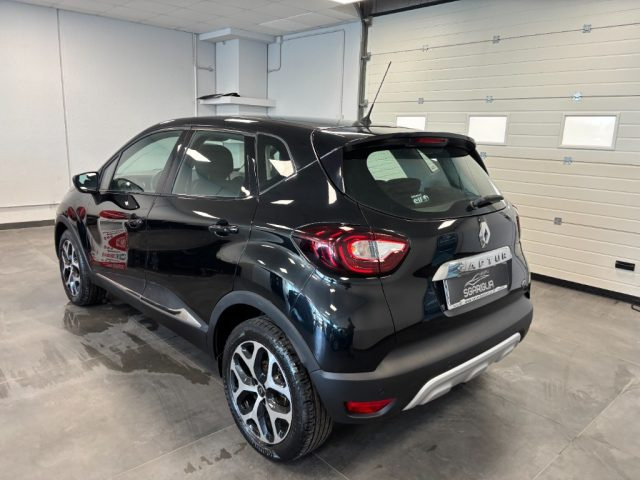 Renault Captur 1.5 dCi 110 CV Intens - foto 4 di 4