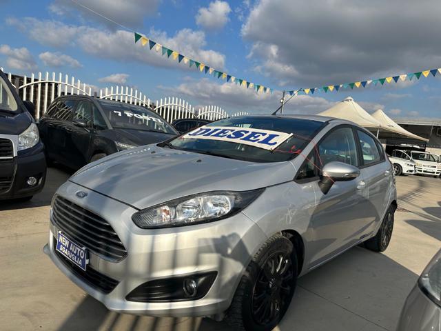 Ford Fiesta 1.5 TDCi 75CV 5 porte Business - foto 3 di 4