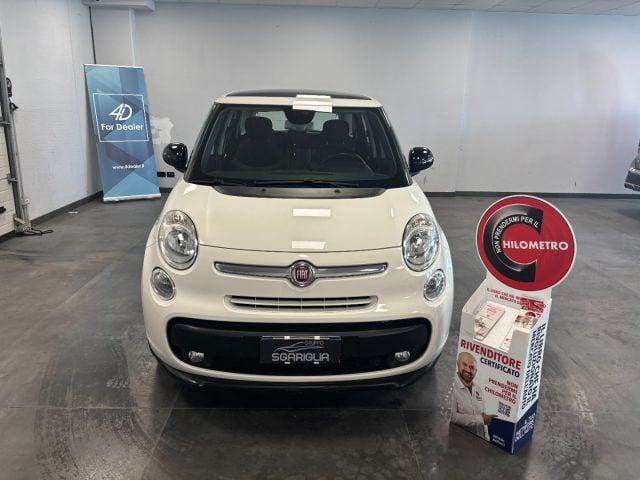 Fiat 500L Automatico Dualogic Tetto Panoramico Lounge 1.3MTJ - foto 2 di 4