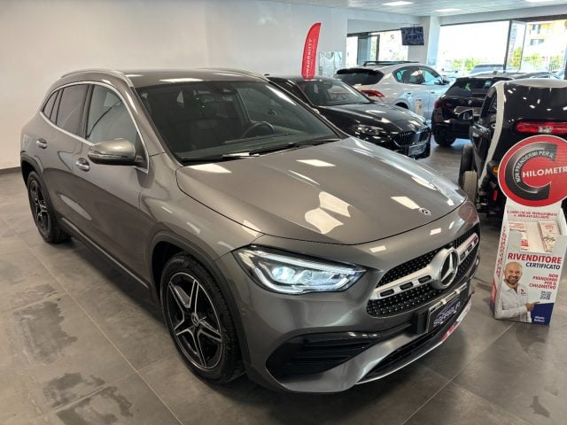 Mercedes-Benz GLA 180 d AMG Premium Automatico usato a QUALIANO