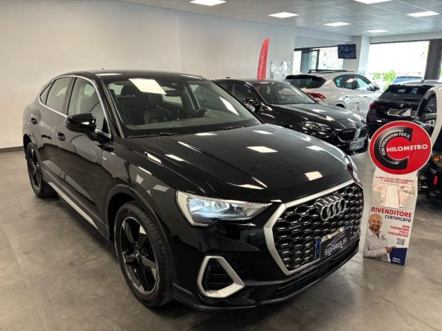 Audi Q3 SPB Sportback 4x4 Quattro S Line S Tronic 35 TDI usato a QUALIANO