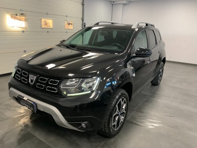 Dacia Duster 1.5 Diesel 15th Anniversary 4X2 - foto 3 di 4