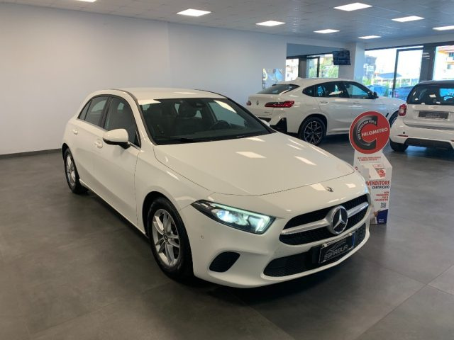 Mercedes-Benz A 180 d Automatico Sport + Full Led usato a QUALIANO