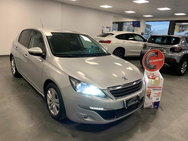 Peugeot 308 1.6 Diesel Automatico EAT6 Business usato a QUALIANO