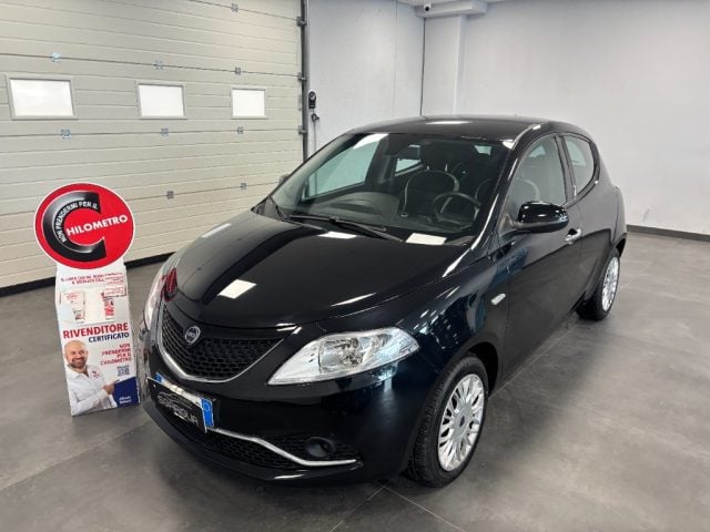 Lancia Ypsilon 1.3 Multijet 95 CV Gold - foto 3 di 4