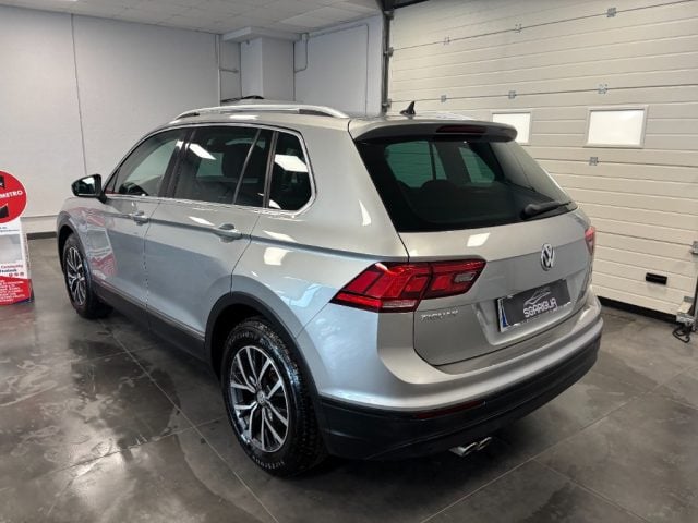 Volkswagen Tiguan 1.6 TDI Sport BlueMotion Technology - foto 4 di 4