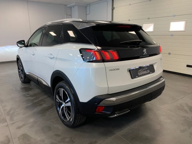 Peugeot 3008 1.5 Diesel GT Line Pack EAT8 - foto 4 di 4