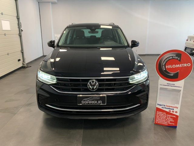Volkswagen Tiguan 2.0 TDI Automatico DSG Elegance - foto 2 di 4