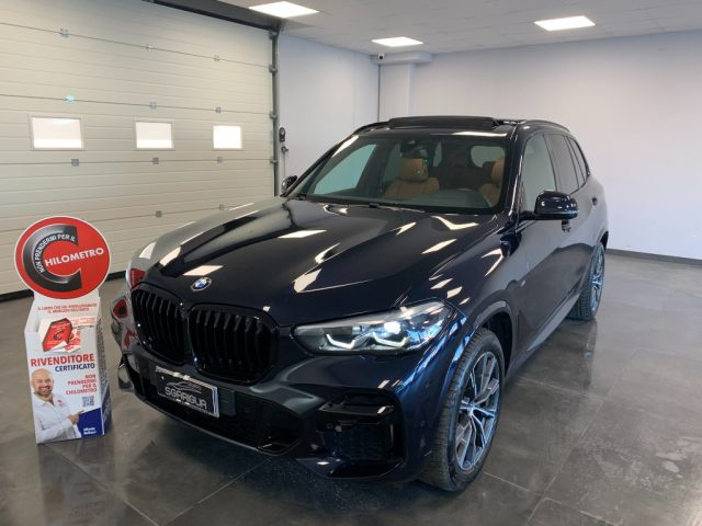 BMW X5 xDrive30d Tetto Apribile Msport 48V - foto 3 di 4