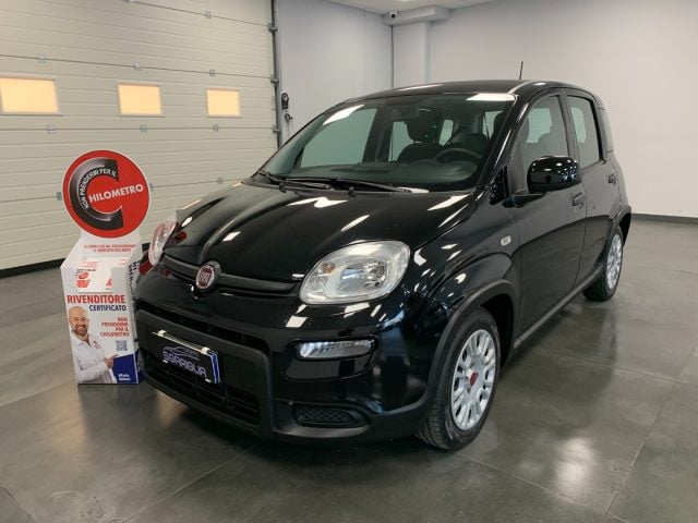 Fiat Panda 1.0 Benzina Hybrid City Life - foto 3 di 4