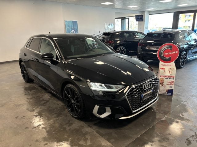 Audi A3 SPB SPORTBACK 35 TDI S line S tronic, del 2023, 89.195 km, in vendita a Qualiano (NA)