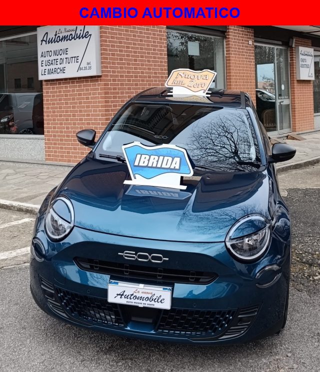 Fiat 600 Hybrid 110 CV DCT MHEV POP+PACK COMFORT km 0 a SANTO STEFANO BELBO