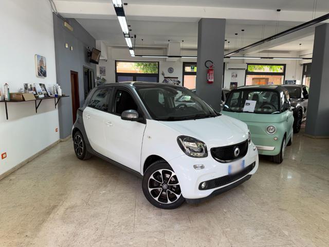 smart forFour 70 1.0 twinamic Passion usato a PALERMO