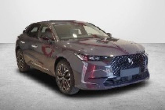 DS Automobiles DS 4 BlueHDi 130 aut. Étoile Pelle Nappa, del 2025, 7.700 km, in vendita a Palermo (PA)